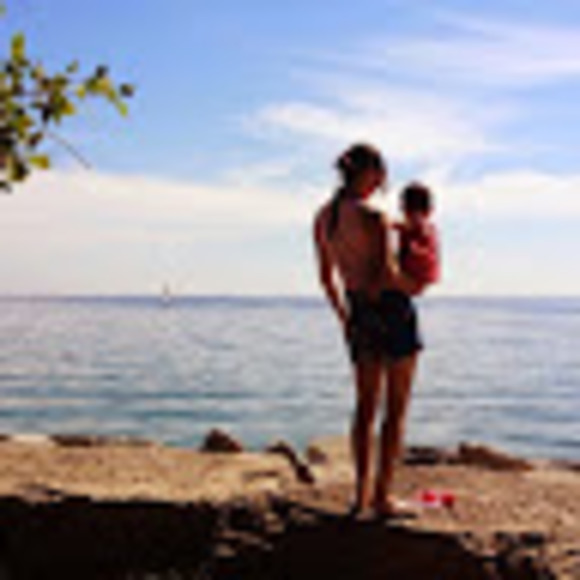 Meet your Posher, Shirley - Picture 1 of 1